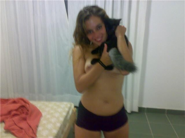 Free porn pics of Slut girlfriend from a friend  12 of 13 pics
