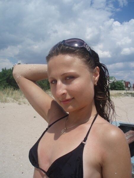 Free porn pics of Ukraine hot woman 2 of 3 pics
