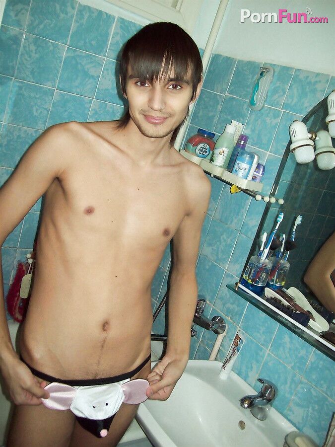 Free porn pics of Russian teen fucking 5 of 51 pics