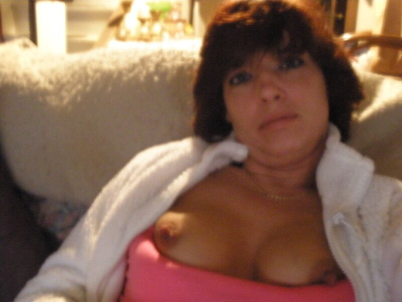 Free porn pics of Mary(Someone elses wife) 7 of 16 pics
