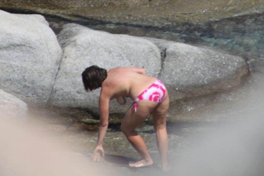 Free porn pics of German girl caught topless in Mikri Vigla, Naxos 16 of 52 pics