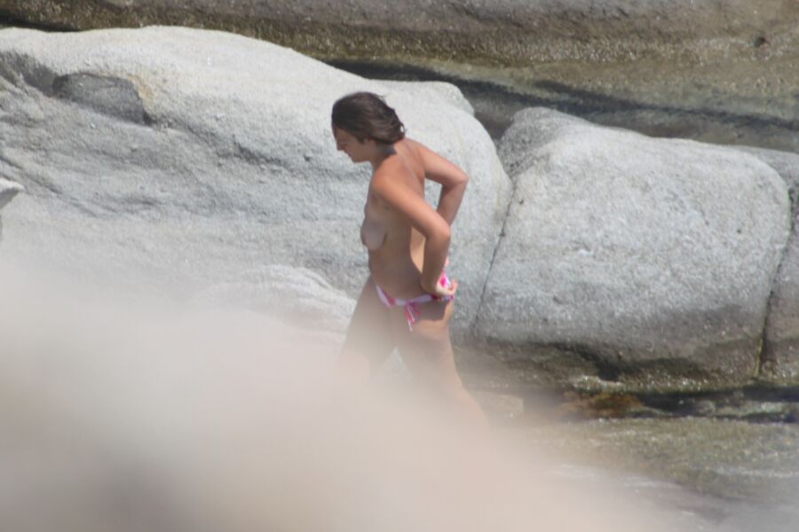 Free porn pics of German girl caught topless in Mikri Vigla, Naxos 17 of 52 pics