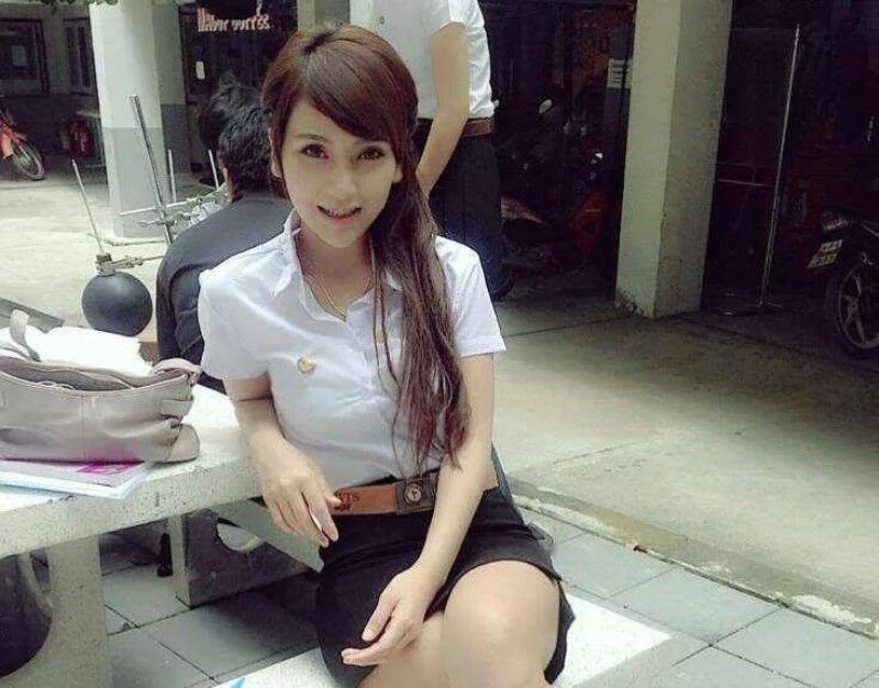 Free porn pics of Sexy Thai Uni Girls in Uniform 7 of 158 pics