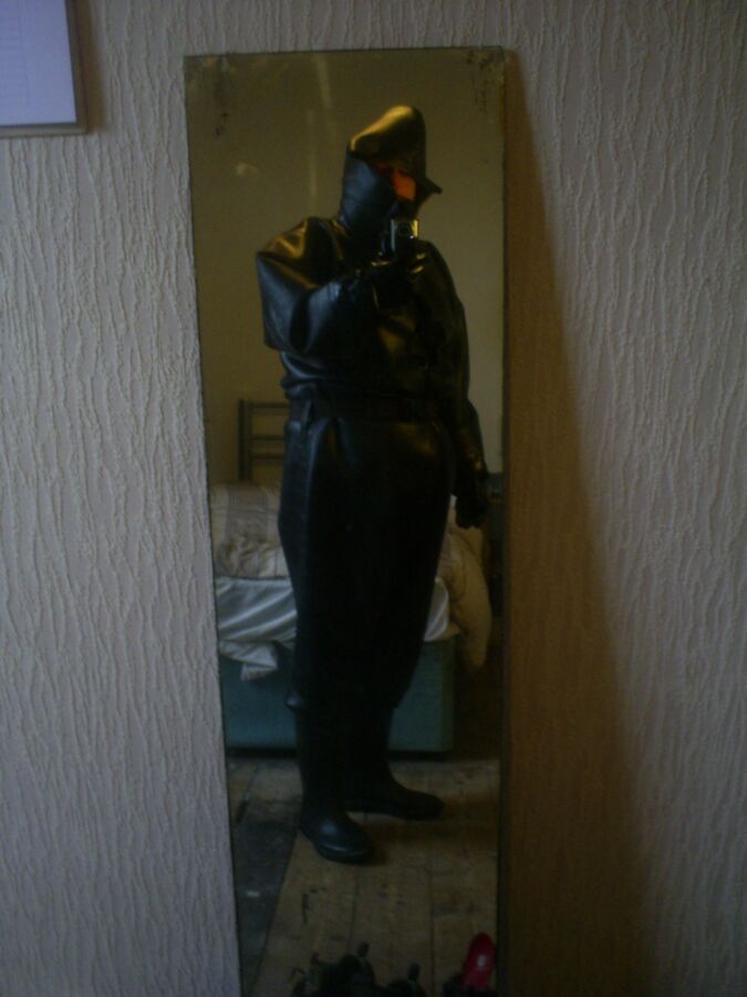 Free porn pics of MY NEW RUBBER SUITS 14 of 25 pics