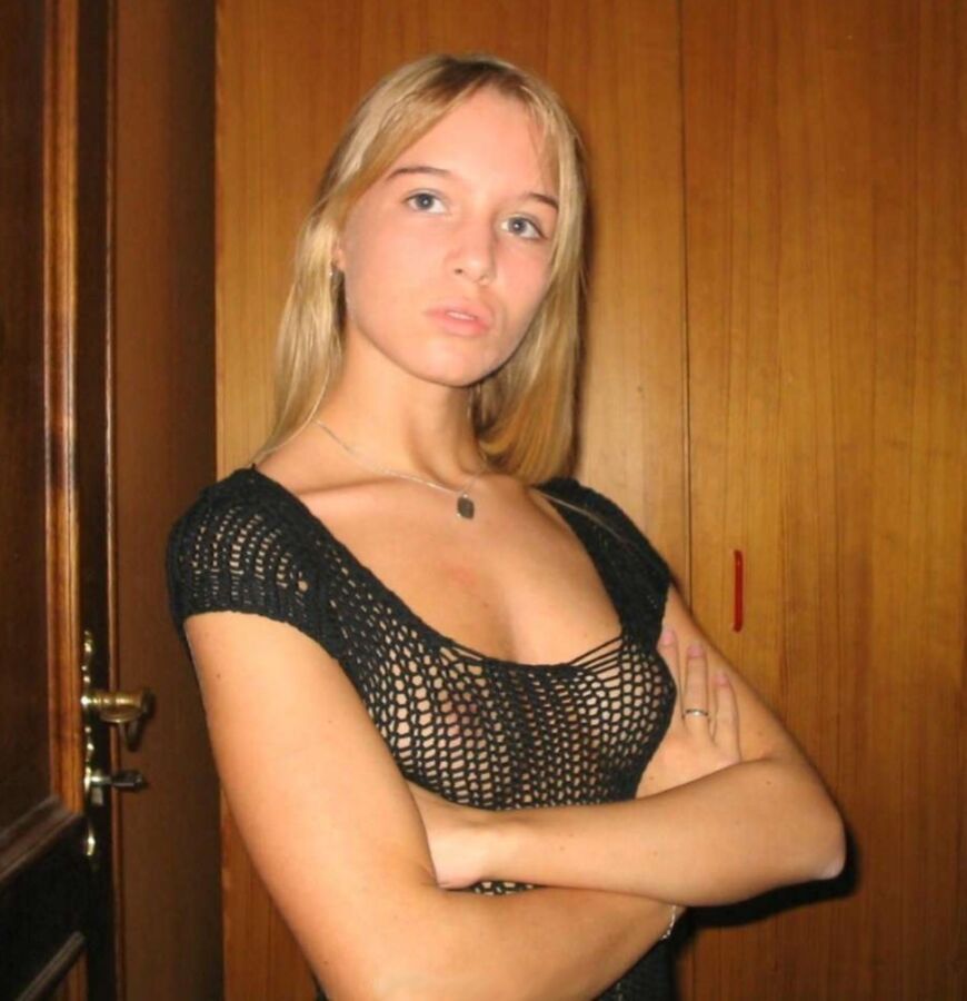 Free porn pics of Swedish Teen 7 of 11 pics
