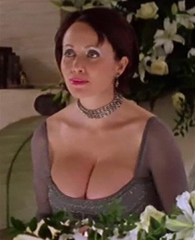 Anthony boobs lysette Lysette Anthony