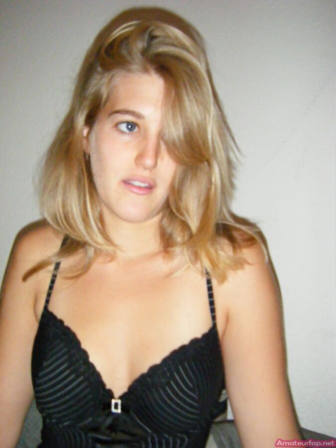 Free porn pics of Blonde Teen Amateur Porn Pics From Daniela 6 of 40 pics
