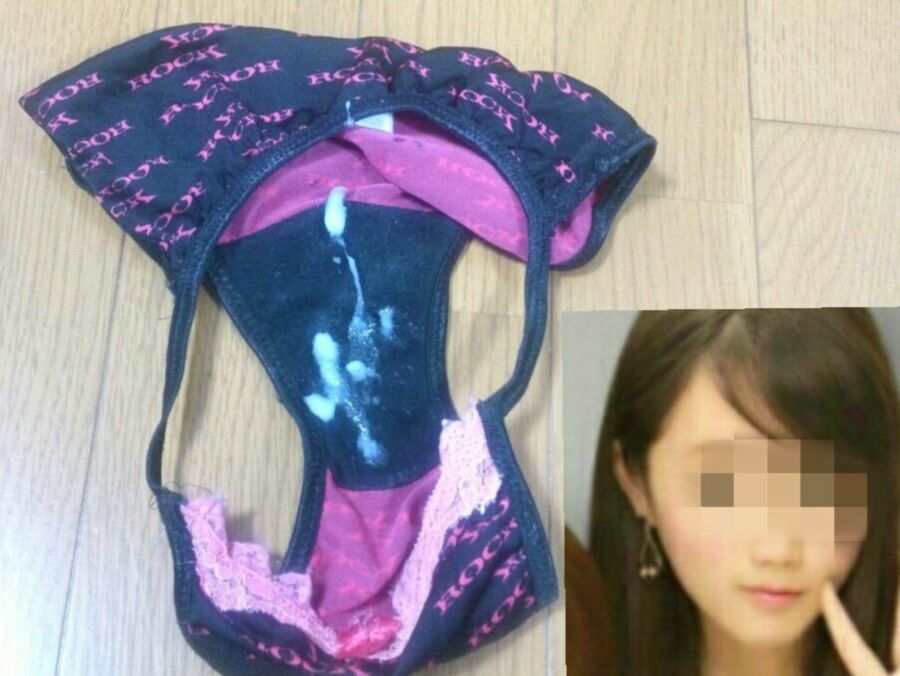 Free porn pics of Japanese students panties 18 of 69 pics