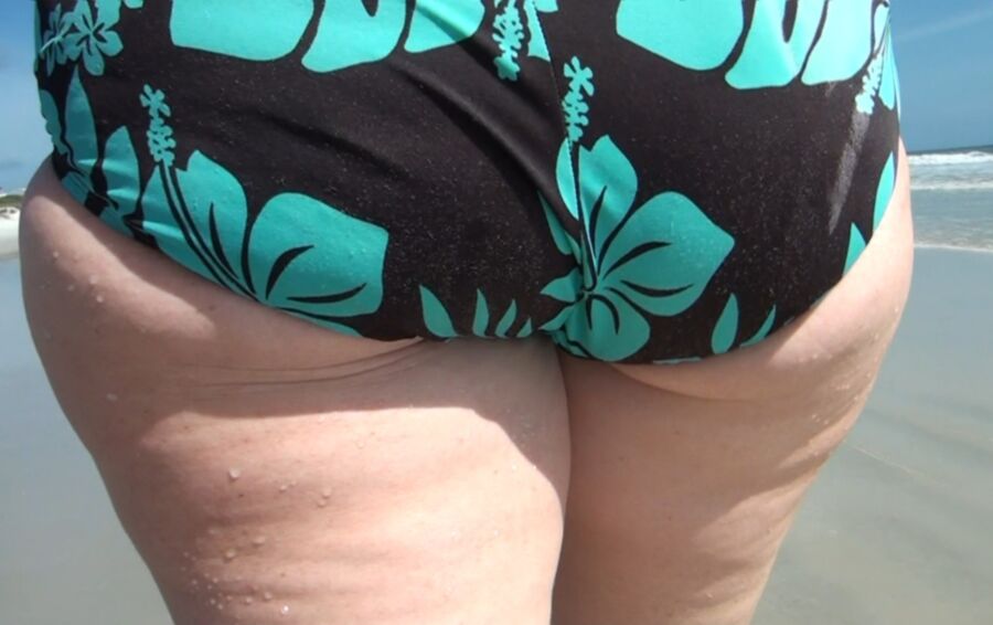 Free porn pics of More of my phat-assed wife walking on the beach 11 of 20 pics