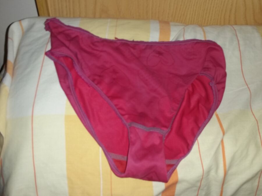 Free porn pics of La ropa interior de mi cuñada - My sister in law dirty panties 10 of 19 pics