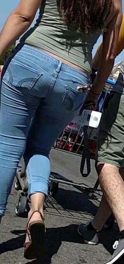 Free porn pics of Sexy candid girl in tight jeans 19 of 30 pics