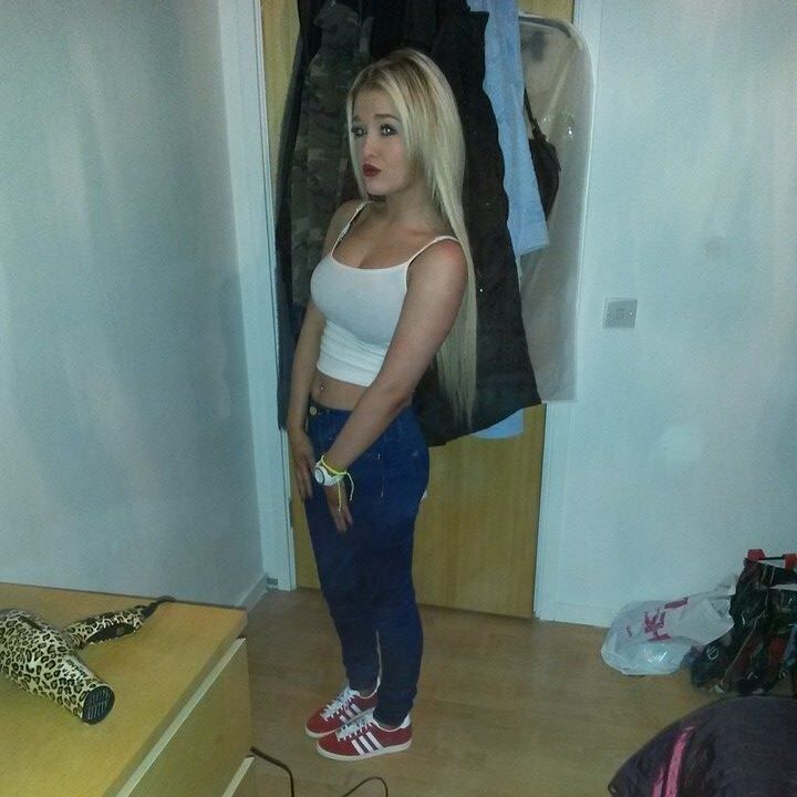 Free porn pics of Another blonde chav 4 of 14 pics