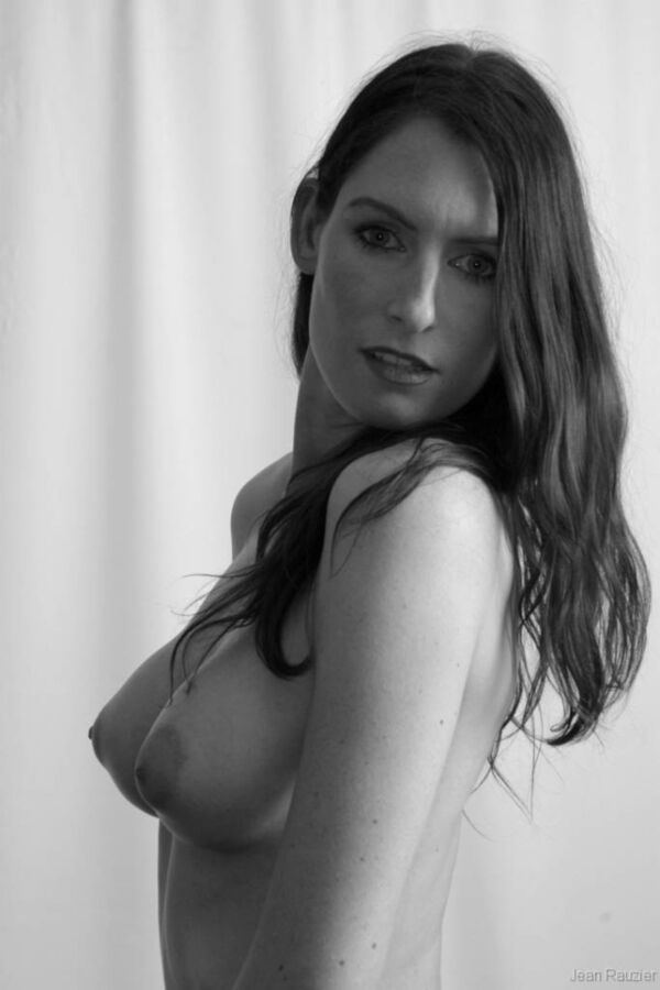 Free porn pics of Nathalie Machuca (Thalysna) solo pic 9 of 11 pics