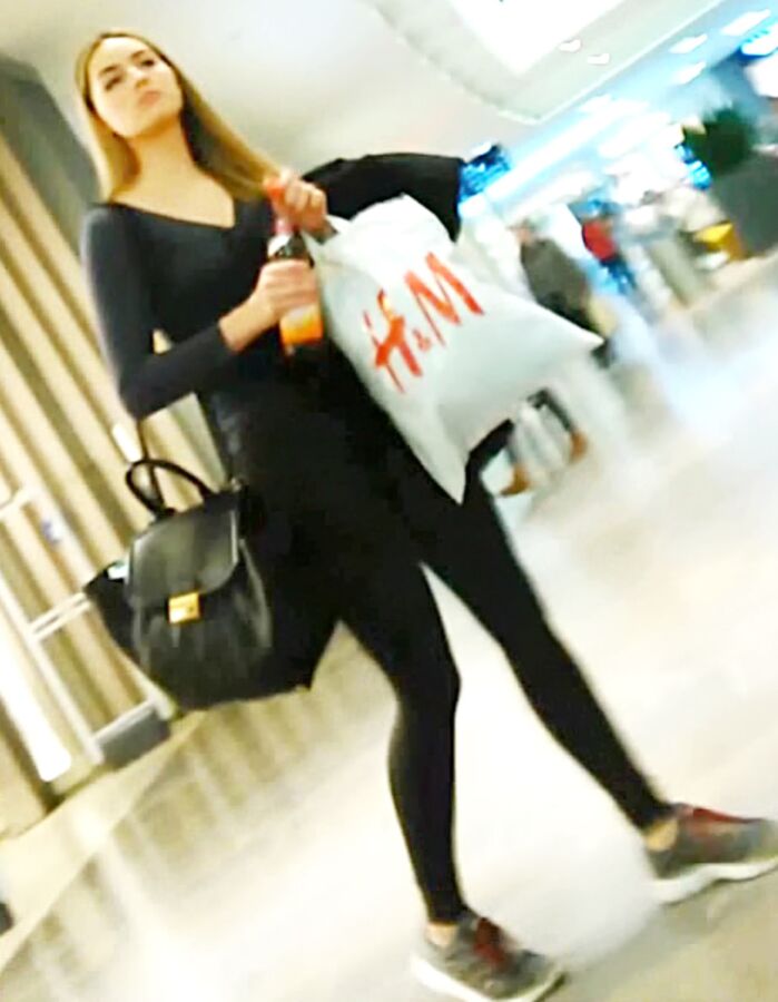 Free porn pics of candid blond leggings shopping teen 1 of 10 pics