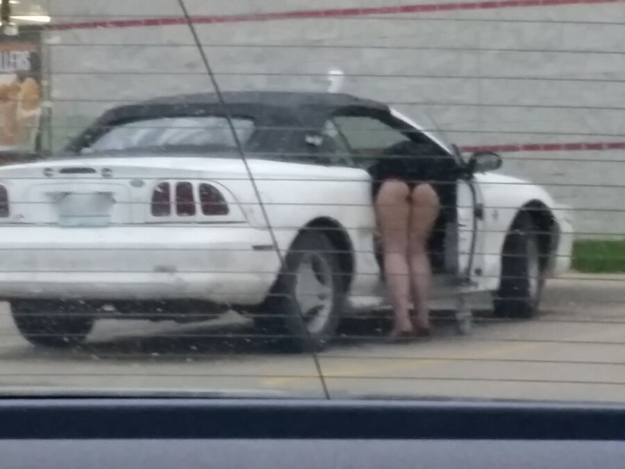 Free porn pics of Turnpike truck stop 20 of 51 pics