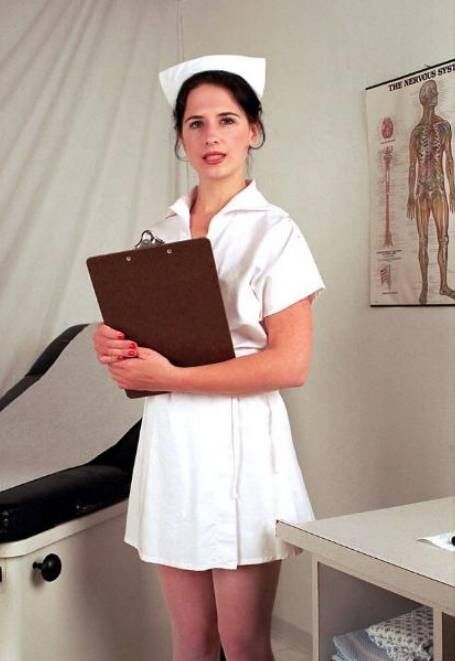 Free porn pics of a Nurse examines a pregnant woman 2 of 218 pics