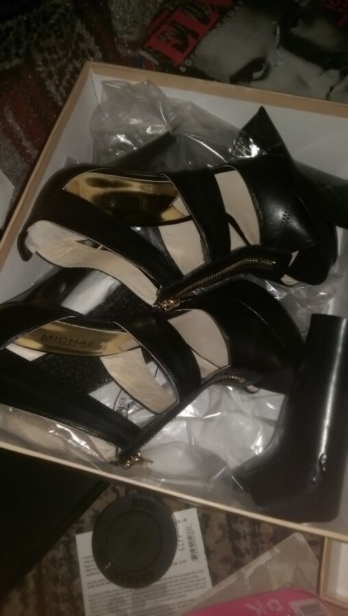 Free porn pics of New Micheal Kors heels for girlfriend 2 of 7 pics