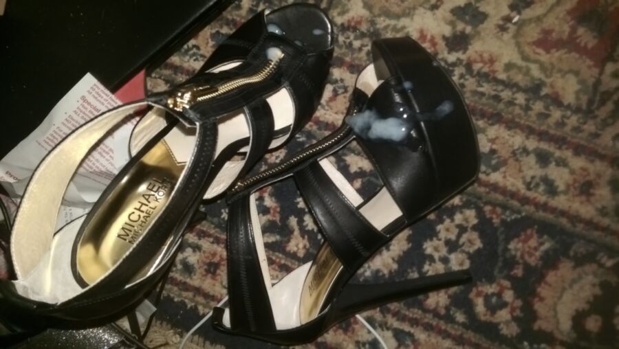 Free porn pics of New Micheal Kors heels for girlfriend 6 of 7 pics