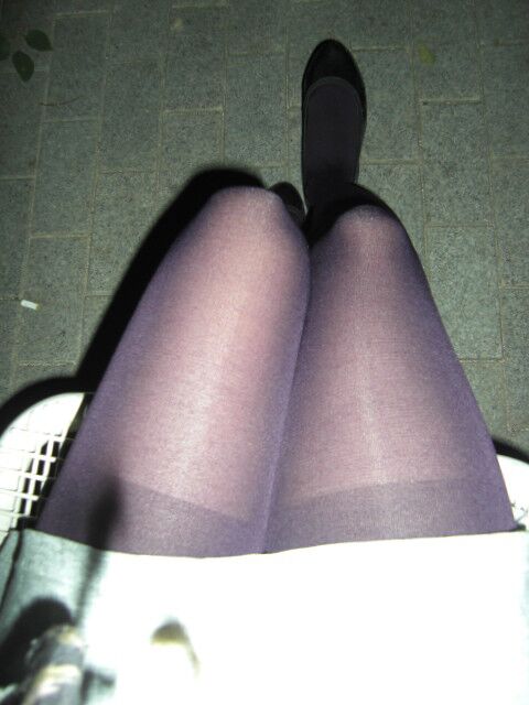 Free porn pics of Exposed purple pantyhose in the park 14 of 22 pics