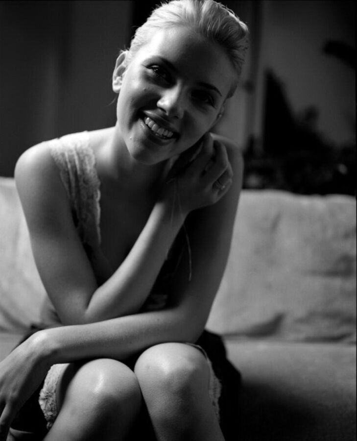 Free porn pics of Scarlett Johansson 22 of 142 pics
