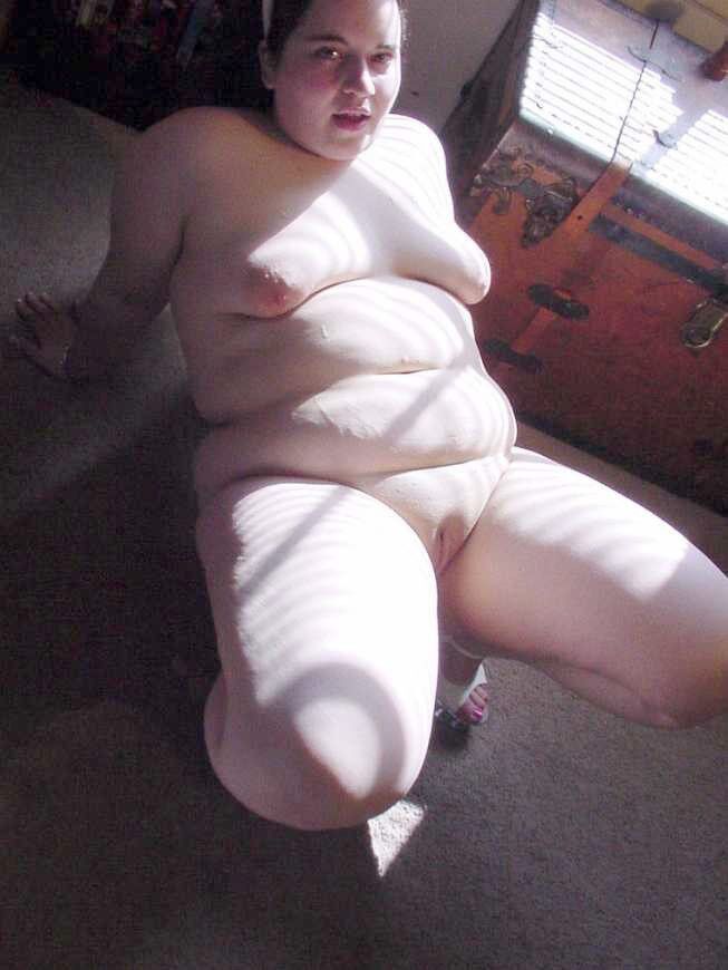 Free porn pics of Chubby Babes 22 of 32 pics