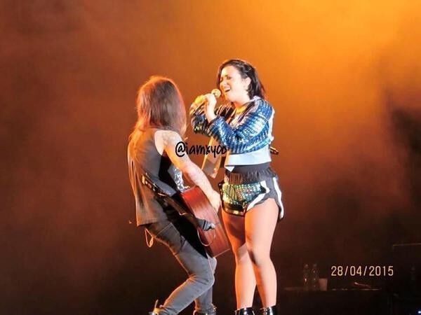Free porn pics of Demi lovato performing in Singapore 13 of 44 pics