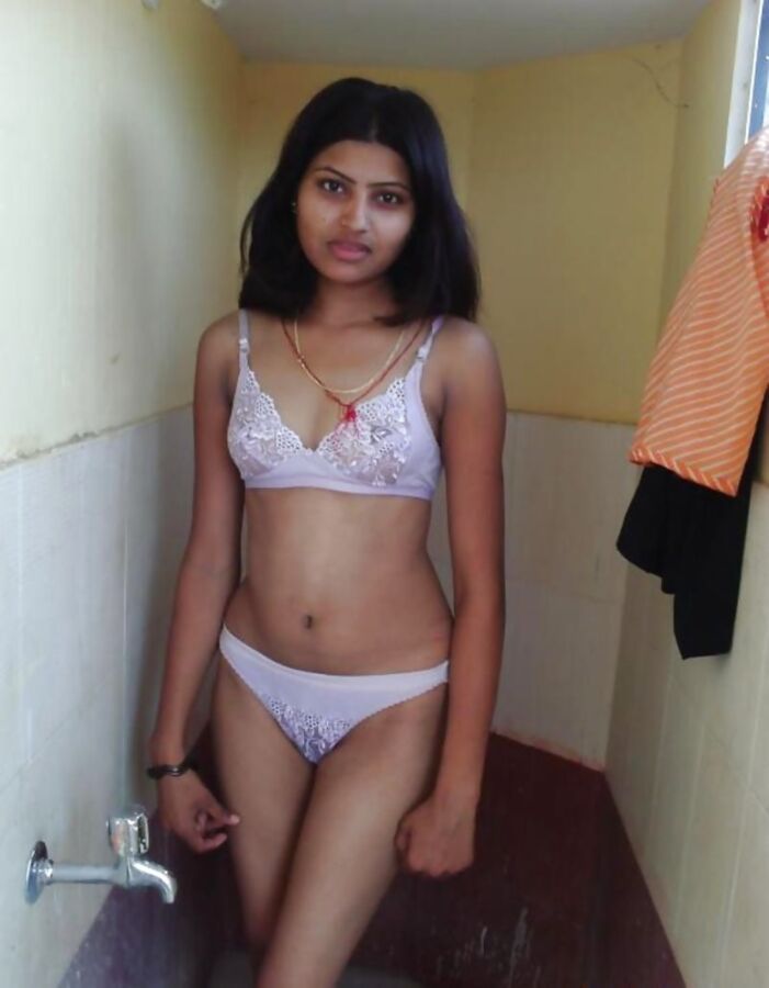 Free porn pics of indian teen 2 of 4 pics