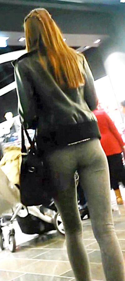 Free porn pics of teen in leggings with very small ass 11 of 18 pics