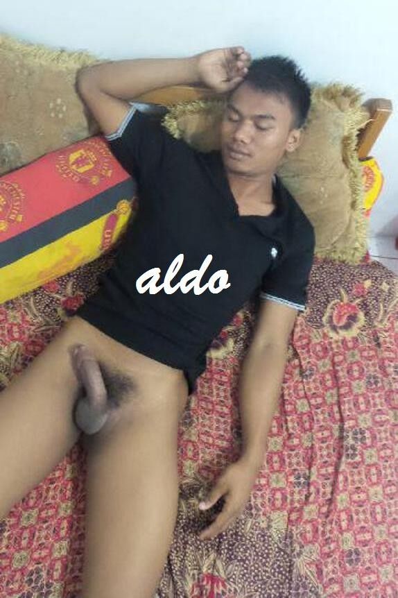 Free porn pics of Puta na Låhen Indonesia-Aldo Kurniawan 3 of 28 pics