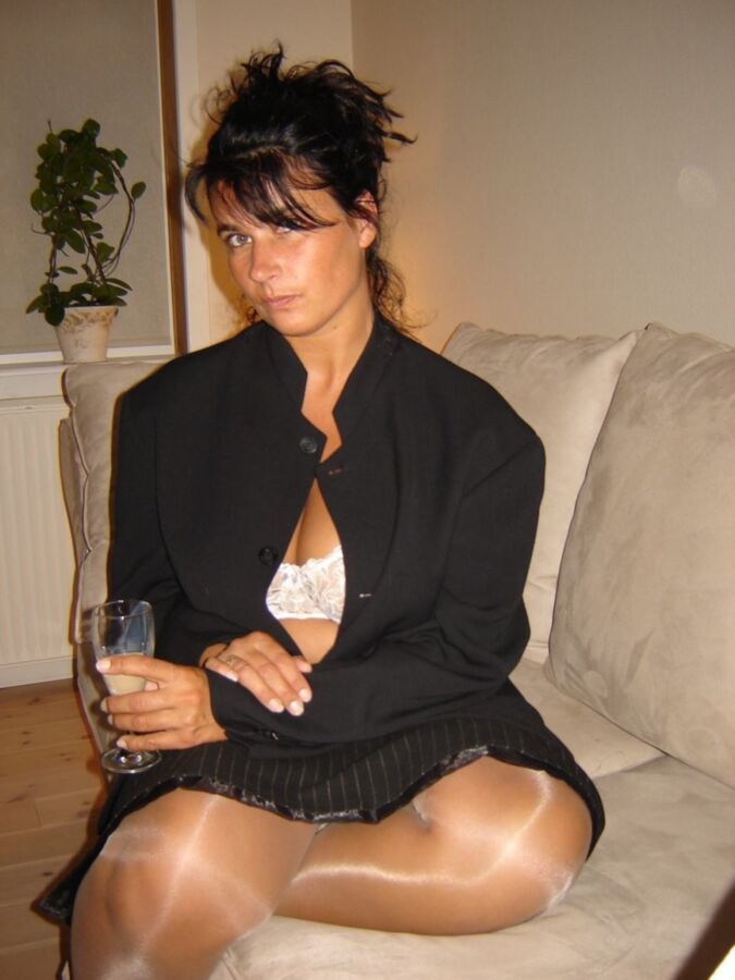 Free porn pics of Tanned gorgeous milf 16 of 63 pics