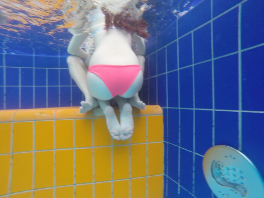 Free porn pics of nice teens underwater gopro candid 24 of 59 pics