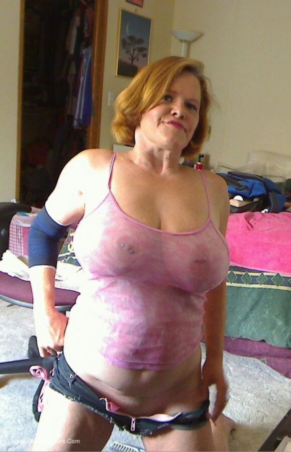 Free porn pics of Mature tits in see through 11 of 22 pics