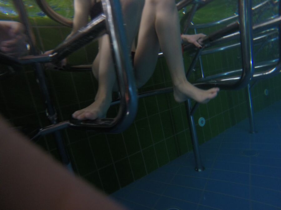 Free porn pics of young teen pussy candid gyno chair underwater gopro pose 13 of 30 pics