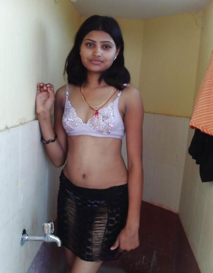 Free porn pics of indian teen girls 5 of 11 pics
