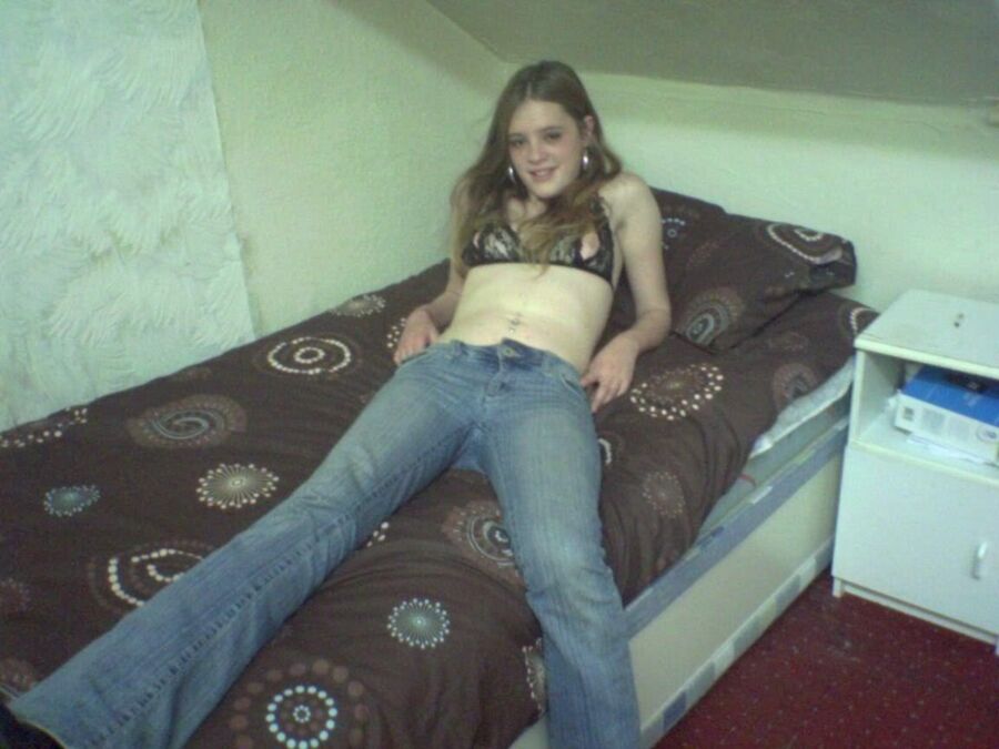 Free porn pics of teens in jeans 3 of 8 pics