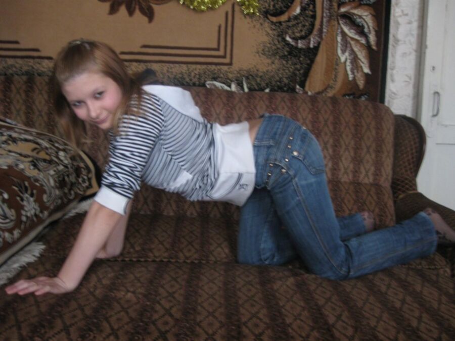 Free porn pics of teens in jeans 8 of 8 pics