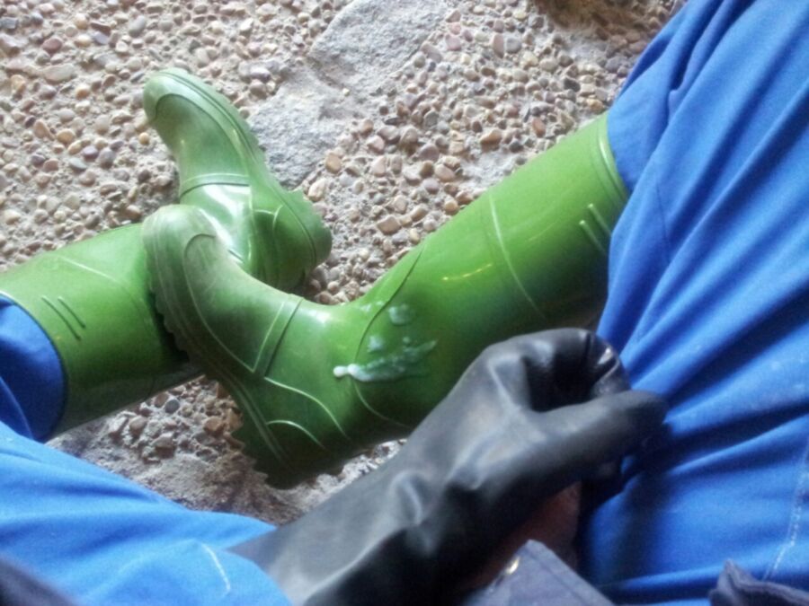 Free porn pics of men in green rubberboots 7 of 41 pics