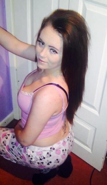 Free porn pics of Chav-Filth CHANTELLE is a sex-crazed teen ATTENTION WHORE! 9 of 22 pics