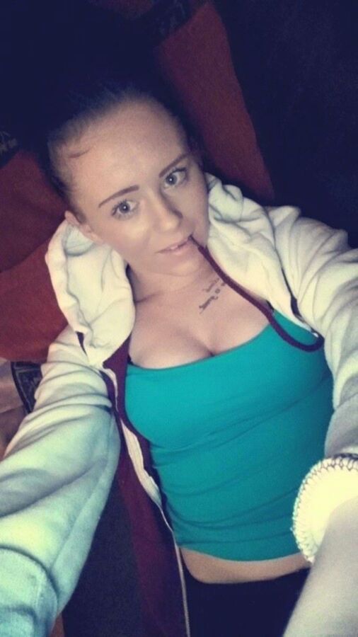 Free porn pics of Chav-Filth CHANTELLE is a sex-crazed teen ATTENTION WHORE! 15 of 22 pics