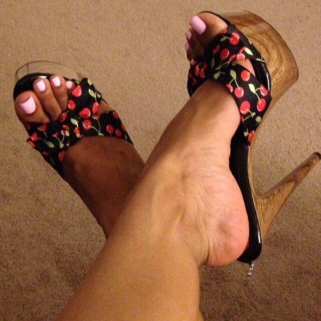 Free porn pics of Feet And High Heels 7 of 194 pics