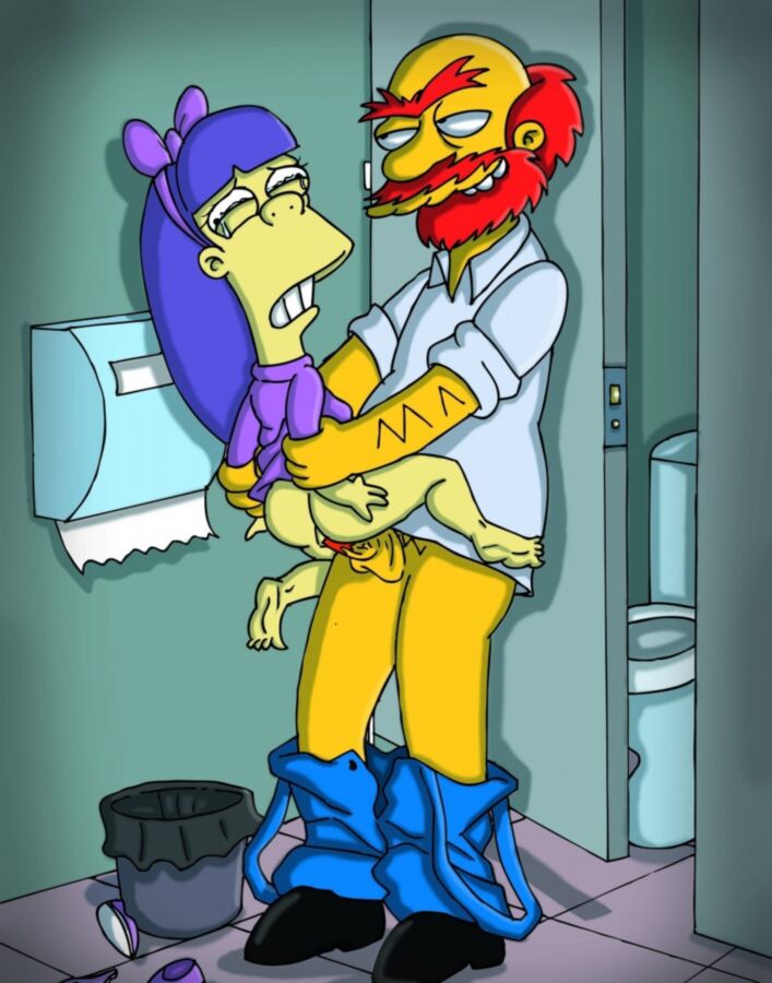 Free porn pics of the simpsons 6 of 12 pics