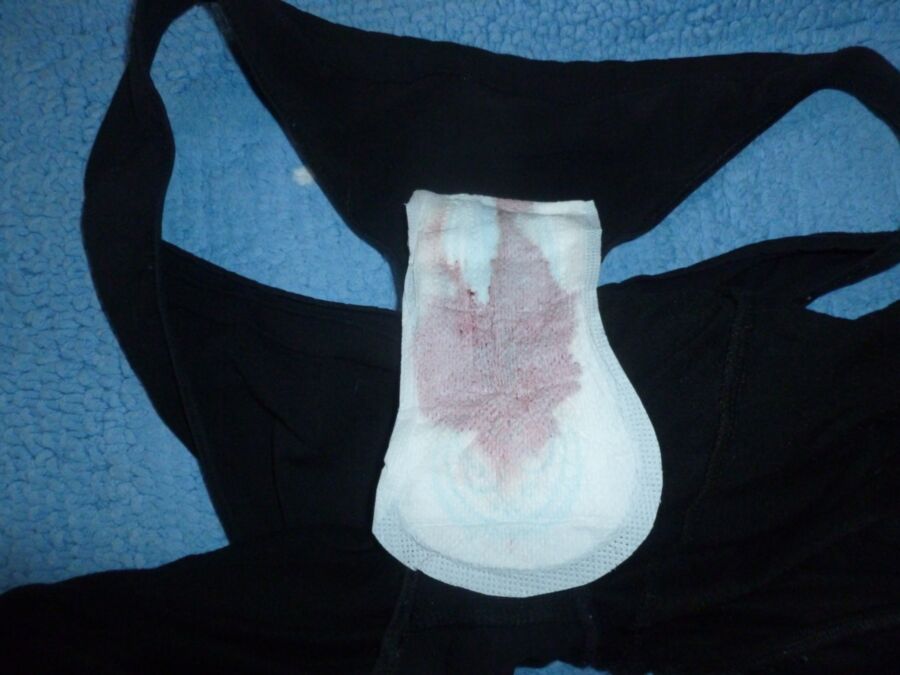 Free porn pics of Wifes period panties and leggings 3 of 4 pics