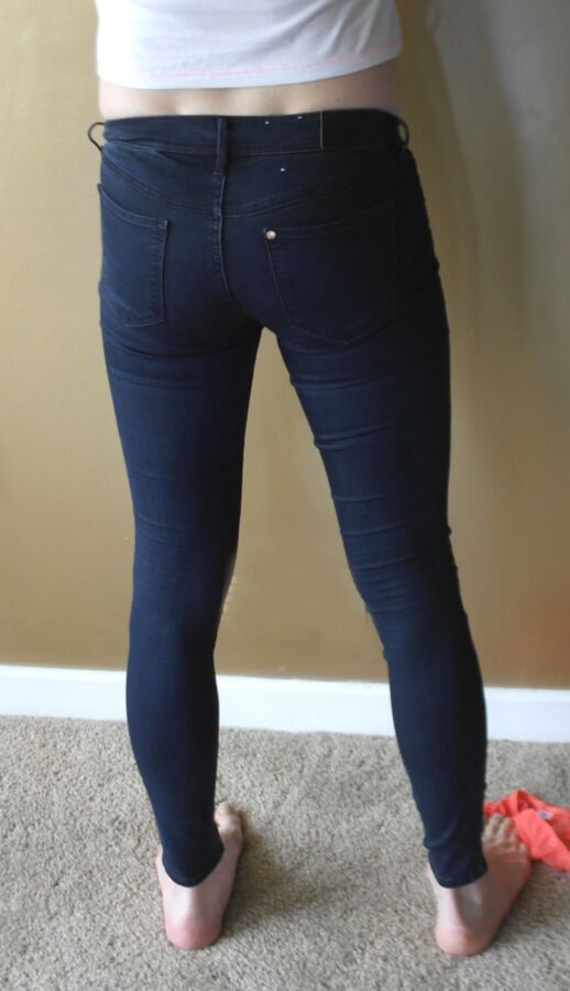 Free porn pics of tight ass jeans 4 of 8 pics