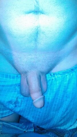 Free porn pics of Bf Dick when its not hidding 7 of 11 pics