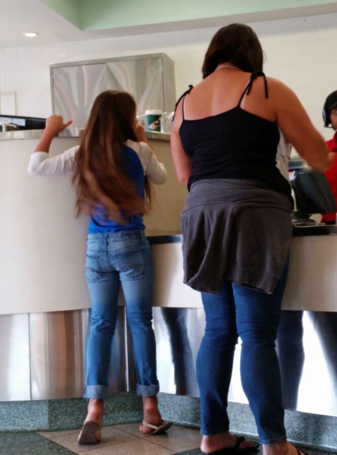 Free porn pics of Candid - Mom and Daughter at the Kreme 1 of 10 pics