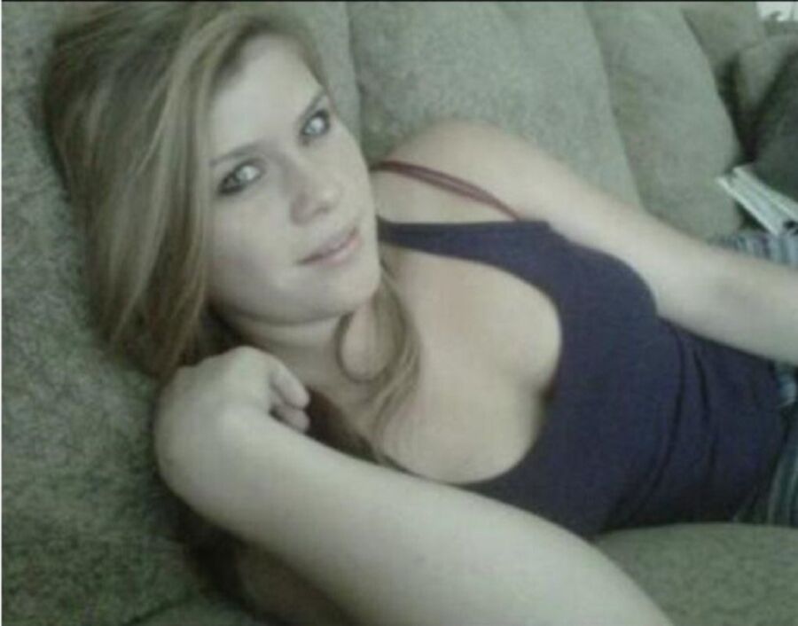 Free porn pics of Lindsay Ellis loves tributes! 17 of 36 pics