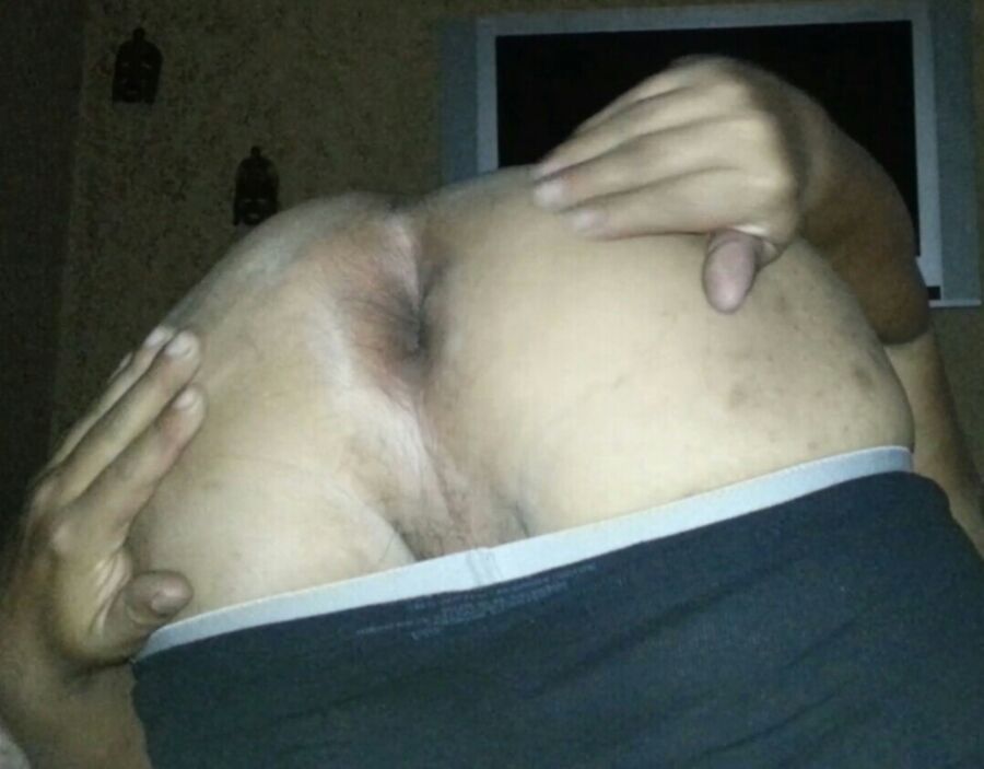 Free porn pics of big hole husband 3 of 4 pics