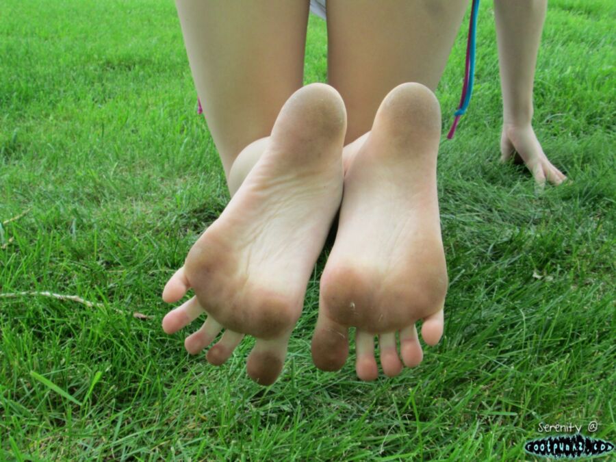 Free porn pics of Teen Feet Foot Soles Toes 16 of 24 pics