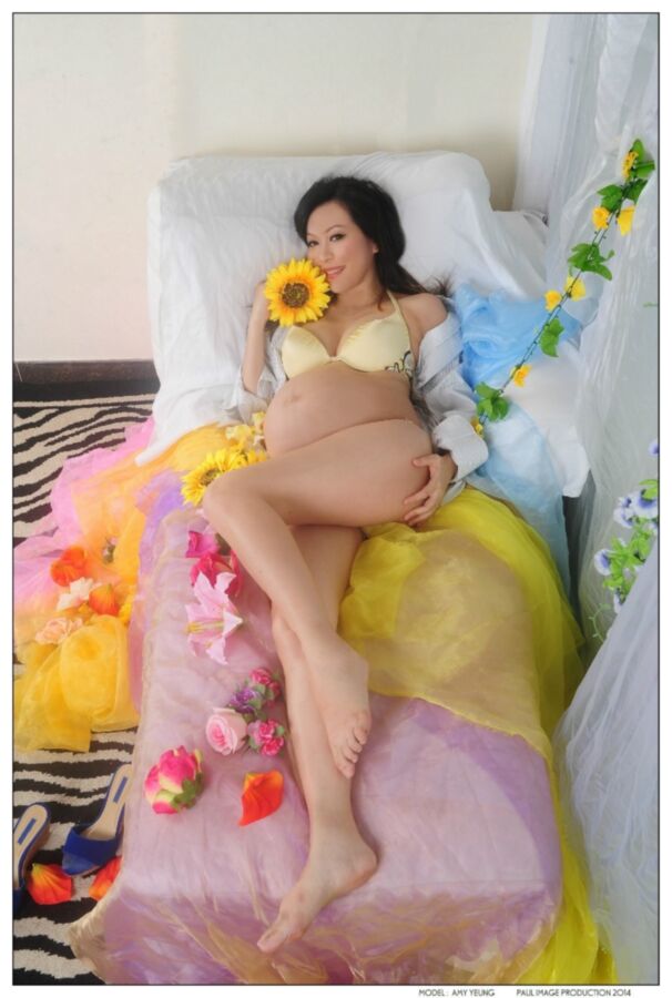 Free porn pics of Pregnant Boudoir - Amy 15 of 26 pics