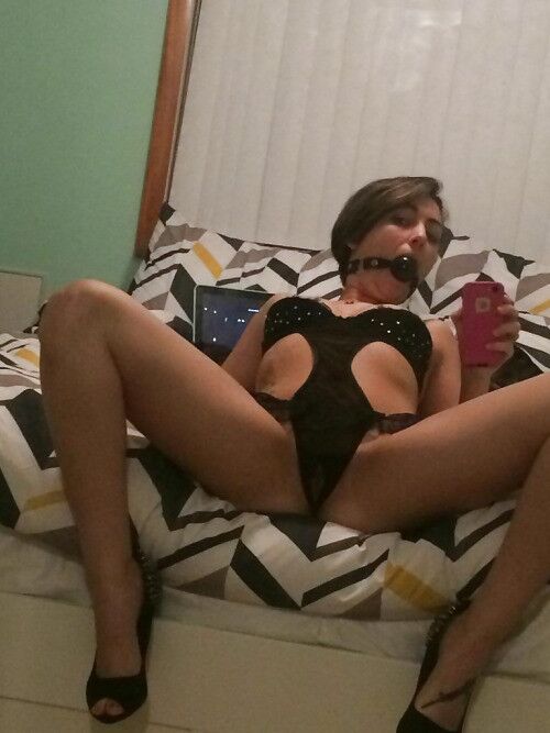 Free porn pics of Slut Sammantha Y from Florida Exposed 6 of 20 pics